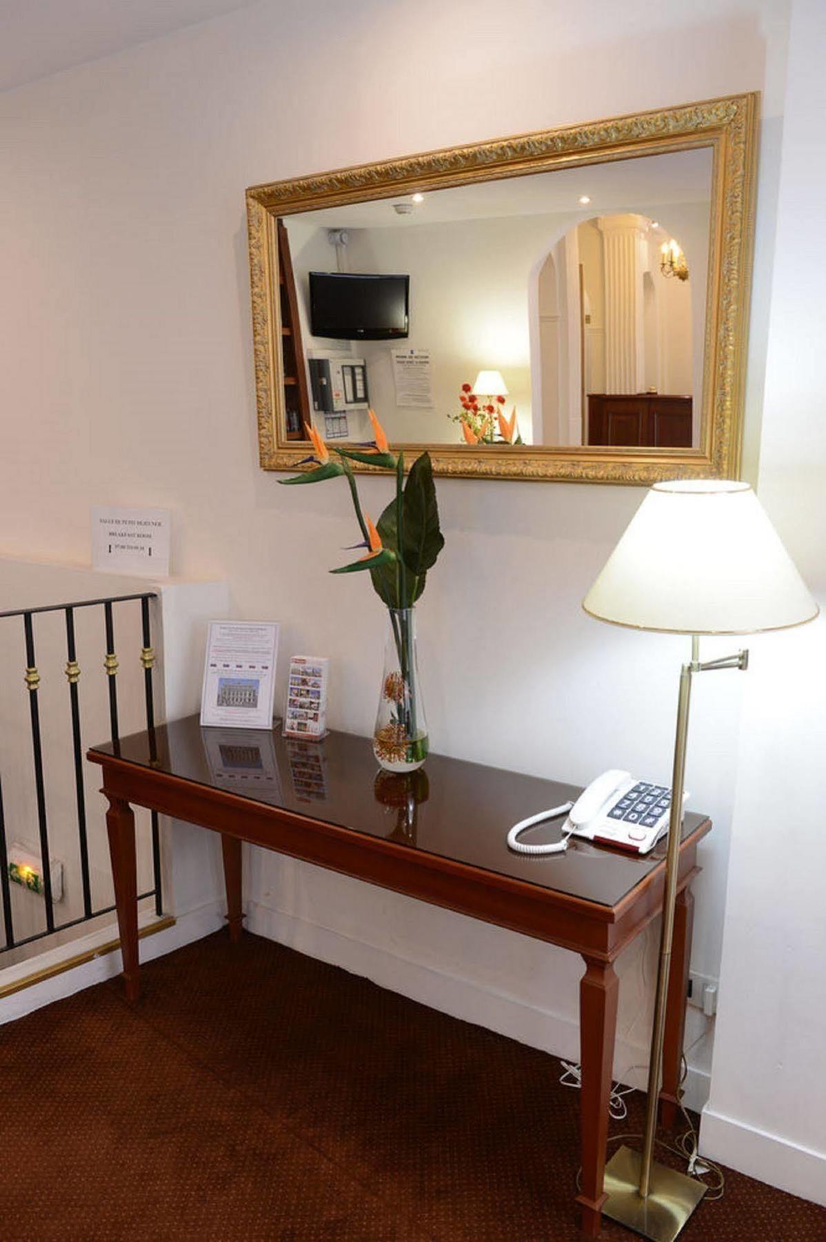 Hotel Imperial Paris Ngoại thất bức ảnh
